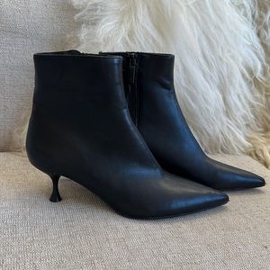 New with price label Zara boots small heels